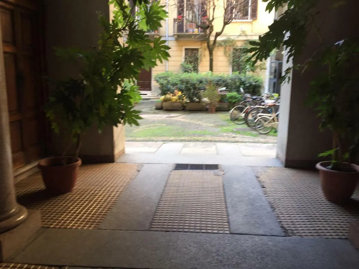 Aparthotel San Gregorio 45 Милан