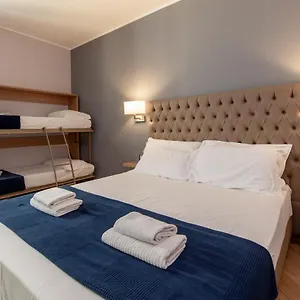  Hotel Genziana Włochy