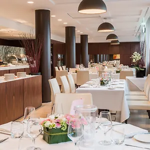 Crowne Plaza By Ihg Отель